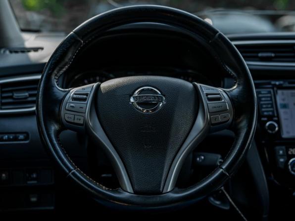 Nissan Qashqai II с пробегом 2018 года, цена 1 605 000 рублей, 131115 км, внедорожник, Автокод Объявления