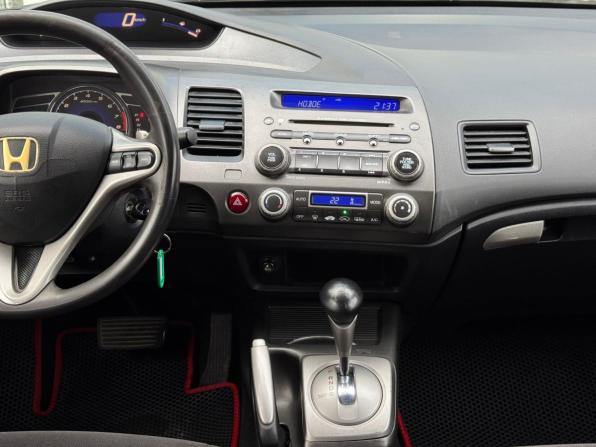 Honda Civic VIII с пробегом 2007 года, цена 525 000 рублей, 305901 км, седан, Автокод Объявления