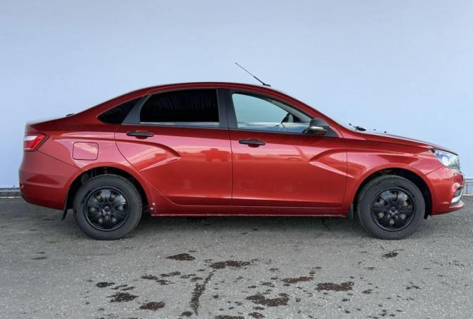 Lada (ВАЗ) Vesta I с пробегом 2018 года, цена 830 000 рублей, 90050 км, седан, Автокод Объявления