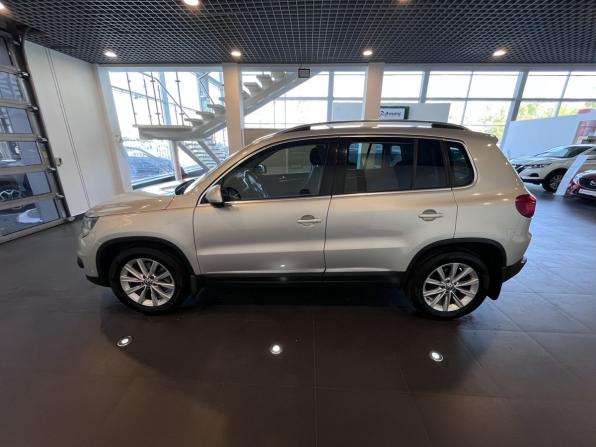Volkswagen Tiguan I Рестайлинг с пробегом 2012 года, цена 1 490 000 рублей, 133803 км, внедорожник, Автокод Объявления