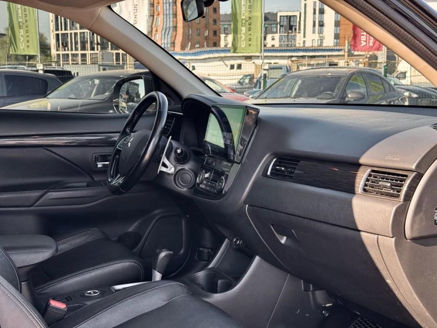 Mitsubishi Outlander III Рестайлинг 2 Ижевск  - изображение 12