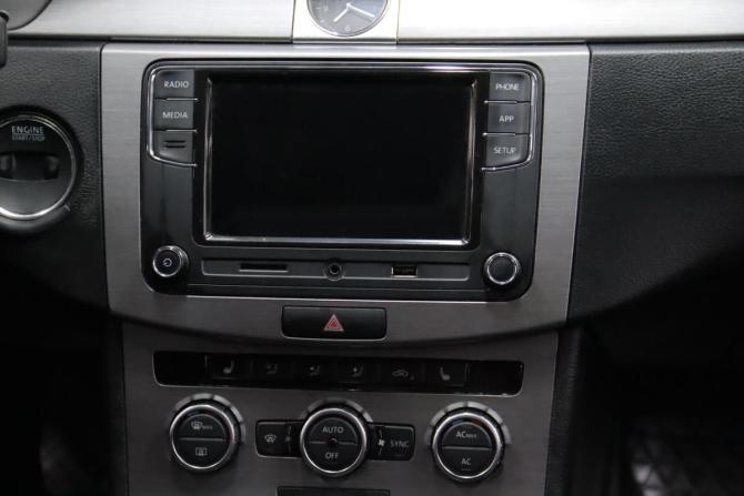 Volkswagen Passat B7 с пробегом 2012 года, цена 870 170 рублей, 279639 км, седан, Автокод Объявления