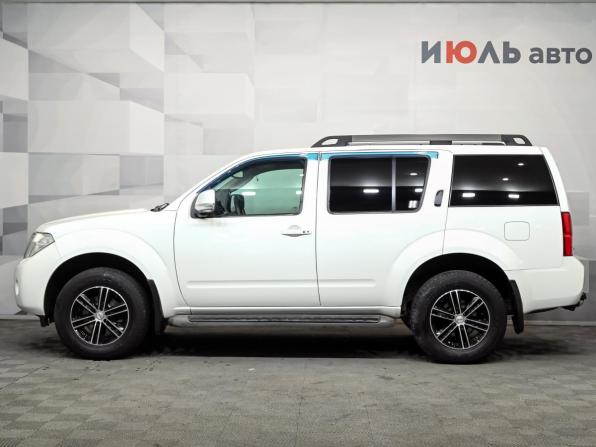Nissan Pathfinder III Рестайлинг с пробегом 2013 года, цена 1 920 000 рублей, 159780 км, внедорожник, Автокод Объявления