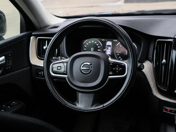 Volvo XC60 II с пробегом 2019 года, цена 3 600 000 рублей, 92218 км, внедорожник, Автокод Объявления