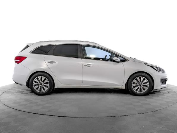 Kia Ceed II Рестайлинг с пробегом 2018 года, цена 1 350 000 рублей, 140589 км, универсал, Автокод Объявления