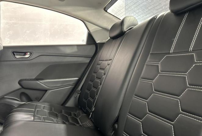 Hyundai Solaris II с пробегом 2018 года, цена 1 370 000 рублей, 131054 км, седан, Автокод Объявления