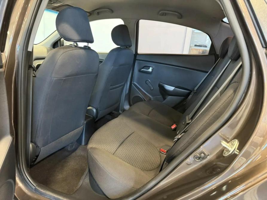 Kia Rio III Рестайлинг Подольск  - изображение 13