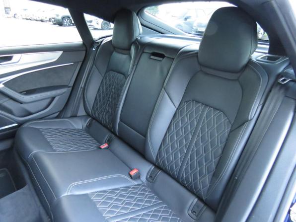 Audi A7 II (4K) с пробегом 2018 года, цена 3 995 000 рублей, 138771 км, лифтбек, Автокод Объявления