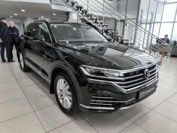 Volkswagen Touareg III с пробегом 2018 года, цена 3 650 000 рублей, 236557 км, внедорожник, Автокод Объявления