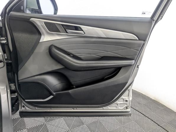 Haval F7x I Рестайлинг с пробегом 2022 года, цена 1 675 000 рублей, 134962 км, внедорожник, Автокод Объявления