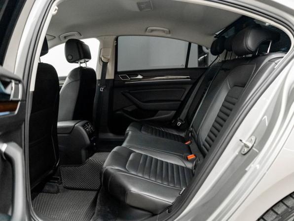 Volkswagen Passat B8 с пробегом 2016 года, цена 1 990 000 рублей, 67150 км, седан, Автокод Объявления