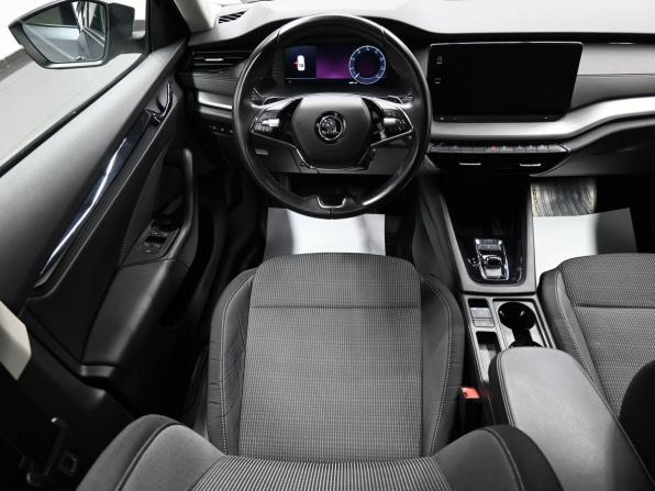Skoda Octavia IV (A8) с пробегом 2021 года, цена 2 175 000 рублей, 84821 км, лифтбек, Автокод Объявления