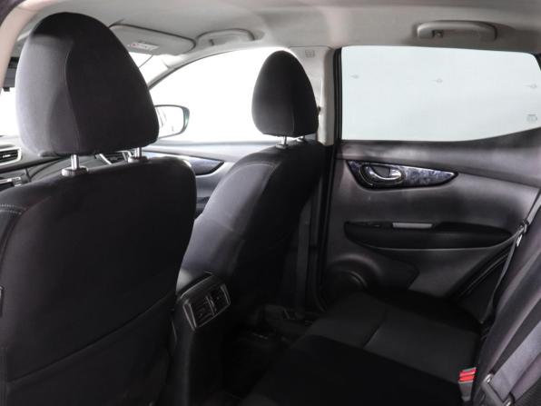 Nissan Qashqai II с пробегом 2017 года, цена 1 279 000 рублей, 185300 км, внедорожник, Автокод Объявления
