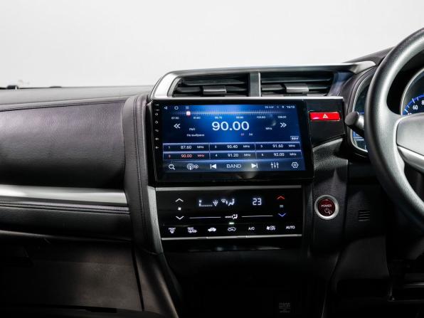 Honda Fit III с пробегом 2016 года, цена 970 000 рублей, 178332 км, хэтчбек, Автокод Объявления