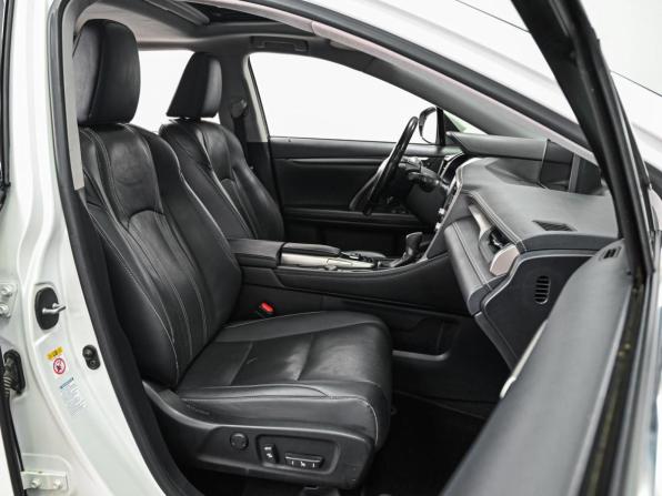 Lexus RX IV с пробегом 2017 года, цена 3 398 000 рублей, 151671 км, внедорожник, Автокод Объявления