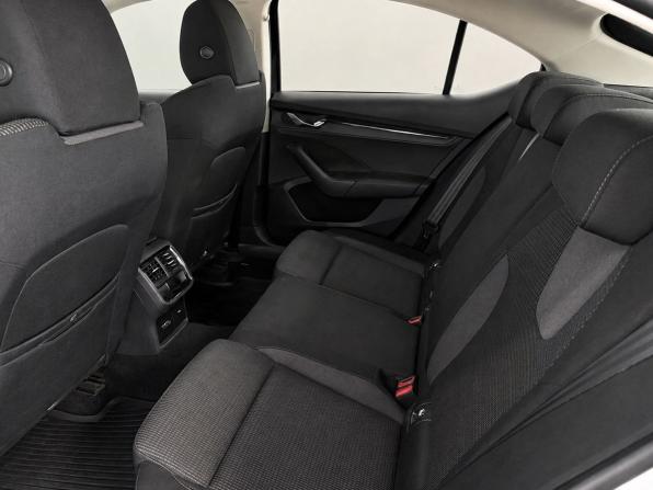 Skoda Octavia IV (A8) с пробегом 2020 года, цена 1 539 000 рублей, 229113 км, лифтбек, Автокод Объявления
