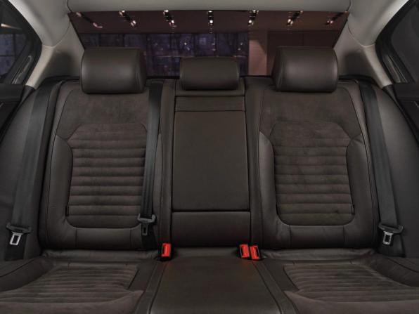 Volkswagen Passat B7 с пробегом 2012 года, цена 1 039 000 рублей, 172200 км, седан, Автокод Объявления