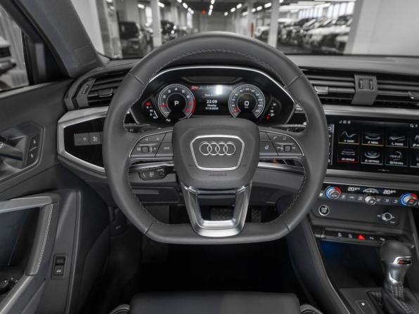 Audi Q3 II (F3) с пробегом 2026 года, цена 4 200 000 рублей, 50 км, внедорожник, Автокод Объявления