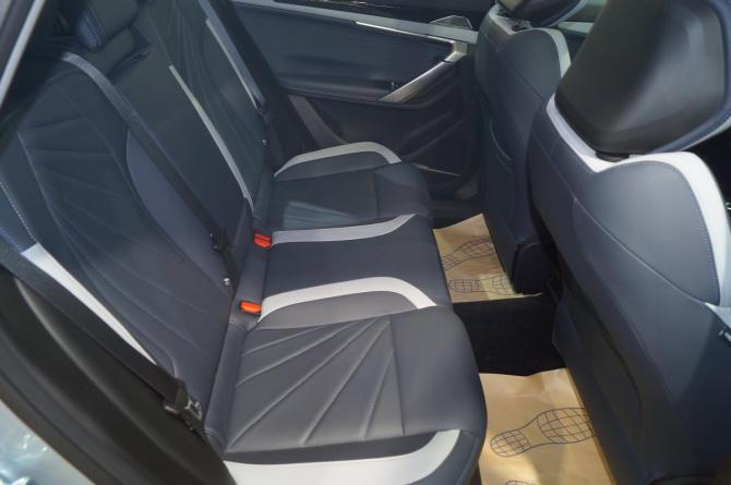 Geely Atlas II с пробегом 2024 года, цена 3 030 000 рублей, 3631 км, внедорожник, Автокод Объявления