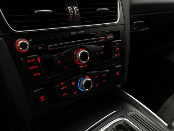 Audi Q5 I (8R) Рестайлинг с пробегом 2016 года, цена 2 550 000 рублей, 125607 км, внедорожник, Автокод Объявления
