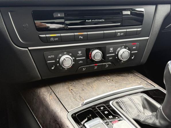 Audi A6 IV (C7) Рестайлинг с пробегом 2016 года, цена 2 285 000 рублей, 116587 км, седан, Автокод Объявления