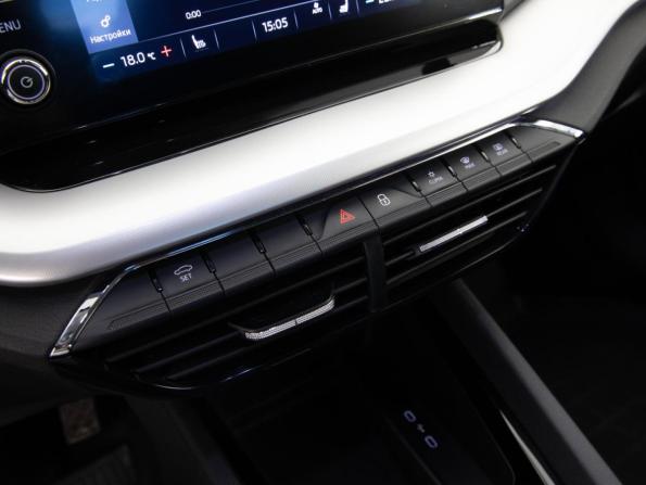 Skoda Octavia IV (A8) с пробегом 2021 года, цена 2 360 000 рублей, 49122 км, лифтбек, Автокод Объявления