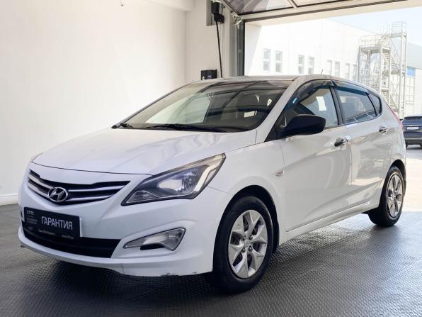Hyundai Solaris I Рестайлинг с пробегом 2016 года, цена 670 000 рублей, 178975 км, хэтчбек, Автокод Объявления