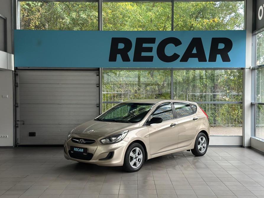 Hyundai Solaris I Санкт-Петербург  - изображение 1