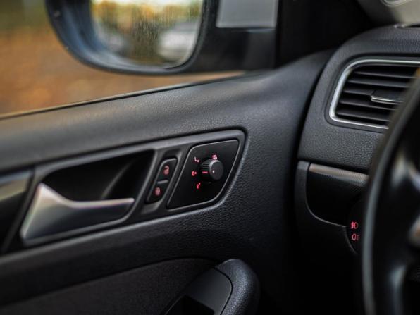 Volkswagen Jetta VI Рестайлинг с пробегом 2014 года, цена 899 000 рублей, 157365 км, седан, Автокод Объявления