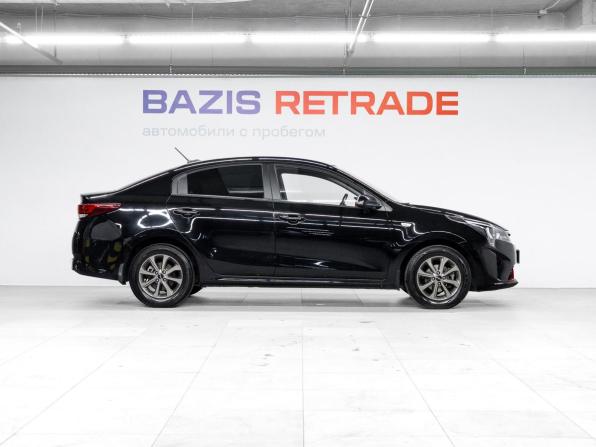 Kia Rio IV Рестайлинг с пробегом 2022 года, цена 1 700 000 рублей, 73422 км, седан, Автокод Объявления