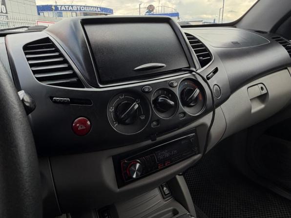 Mitsubishi L200 IV с пробегом 2008 года, цена 1 150 000 рублей, 220936 км, пикап, Автокод Объявления
