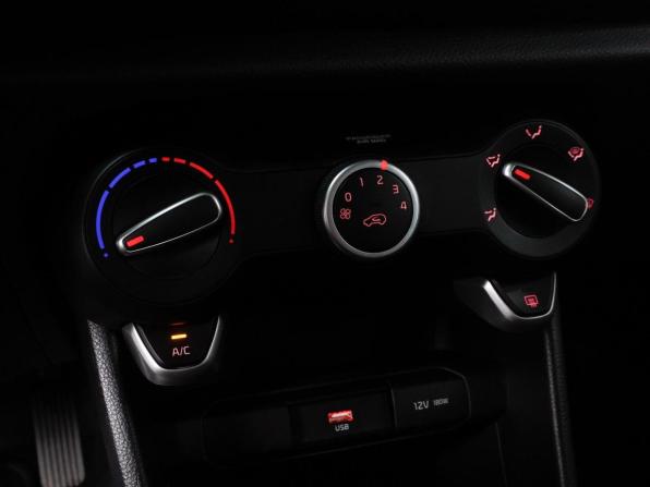 Kia Picanto III Рестайлинг с пробегом 2021 года, цена 1 599 000 рублей, 31316 км, хэтчбек, Автокод Объявления