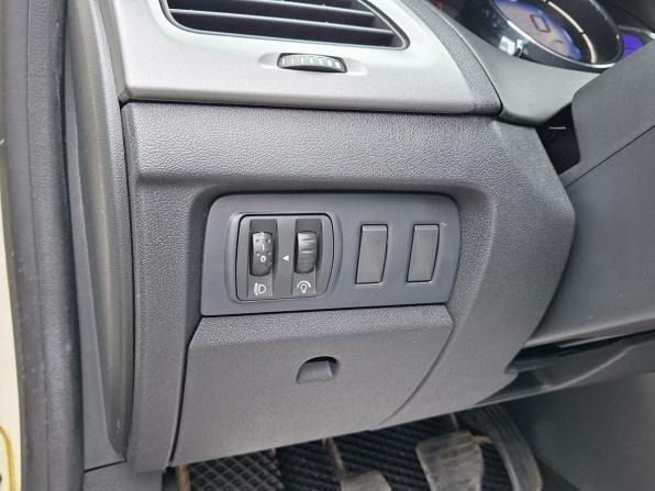 Renault Fluence I с пробегом 2013 года, цена 657 000 рублей, 230848 км, седан, Автокод Объявления