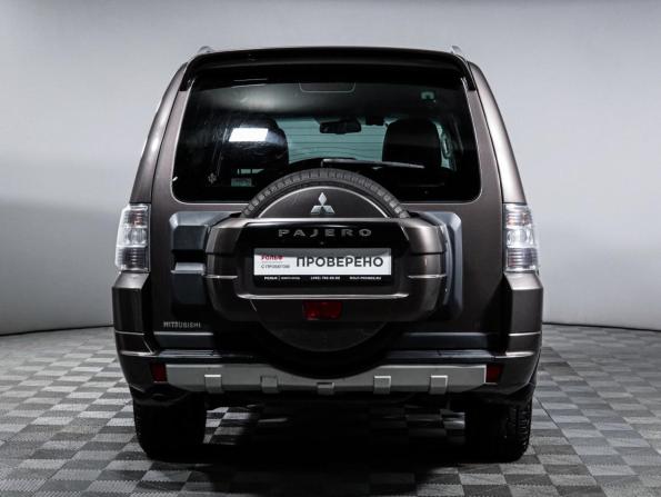 Mitsubishi Pajero IV Рестайлинг 1 с пробегом 2011 года, цена 1 520 000 рублей, 314734 км, внедорожник, Автокод Объявления