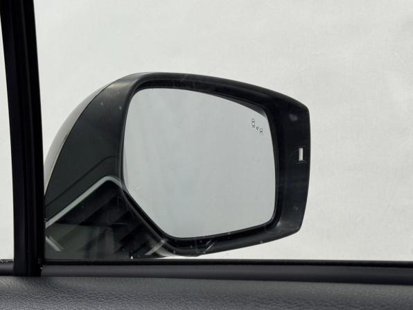 Subaru Levorg I Рестайлинг с пробегом 2017 года, цена 1 395 000 рублей, 92783 км, универсал, Автокод Объявления