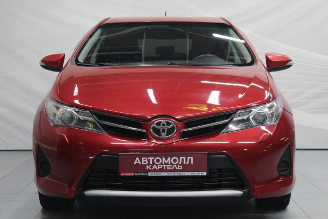Toyota Auris II с пробегом 2013 года, цена 1 150 000 рублей, 122691 км, хэтчбек, Автокод Объявления