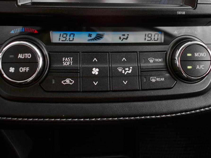 Toyota RAV4 IV (XA40) Рестайлинг Екатеринбург  - изображение 18