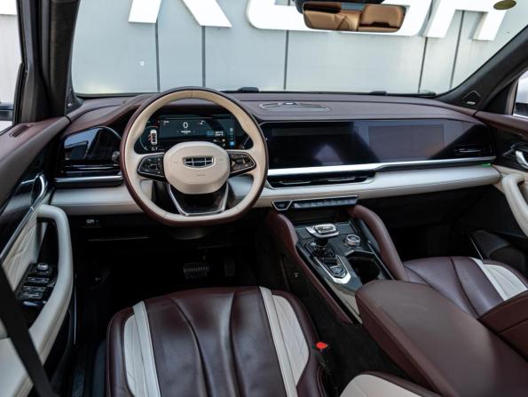 Geely Monjaro I с пробегом 2023 года, цена 2 720 000 рублей, 85747 км, внедорожник, Автокод Объявления