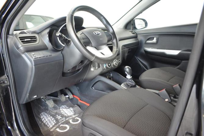 Kia Rio III с пробегом 2014 года, цена 789 000 рублей, 150000 км, хэтчбек, Автокод Объявления