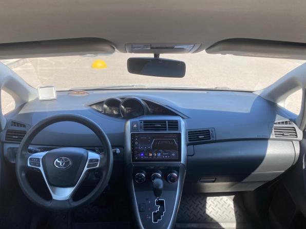 Toyota Verso I Рестайлинг с пробегом 2013 года, цена 1 259 000 рублей, 114465 км, компактвэн, Автокод Объявления