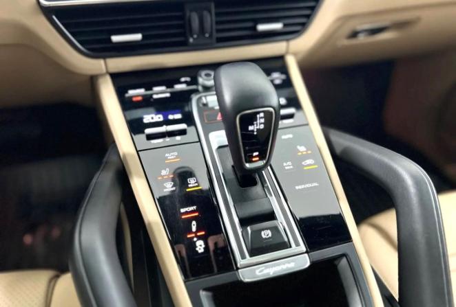 Porsche Cayenne III с пробегом 2020 года, цена 6 590 000 рублей, 62554 км, внедорожник, Автокод Объявления