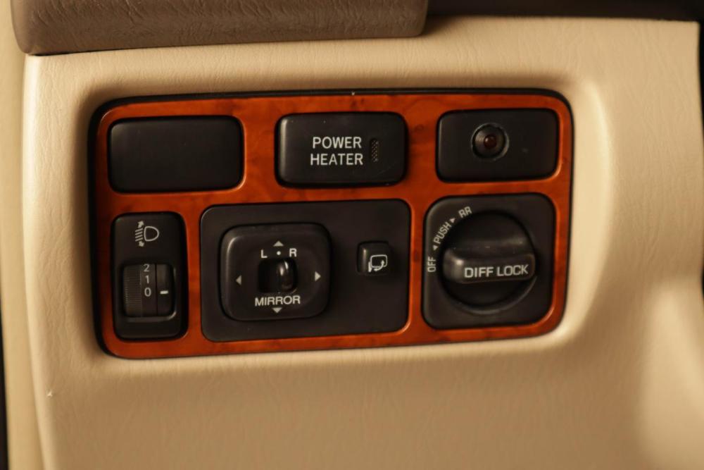 Toyota Land Cruiser 100 Series Рестайлинг 1 Челябинск  - изображение 17