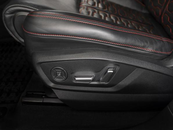 Audi RS Q8 I с пробегом 2021 года, цена 10 900 000 рублей, 115203 км, внедорожник, Автокод Объявления