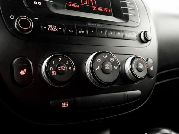 Kia Soul II с пробегом 2015 года, цена 950 000 рублей, 189612 км, хэтчбек, Автокод Объявления