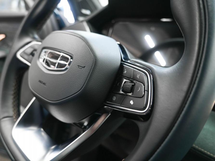 Geely Monjaro I Ростов-на-Дону  - изображение 18