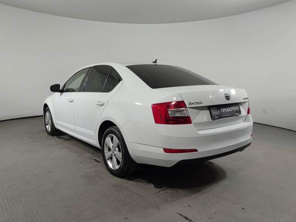 Skoda Octavia III (A7) с пробегом 2016 года, цена 1 350 000 рублей, 224697 км, лифтбек, Автокод Объявления