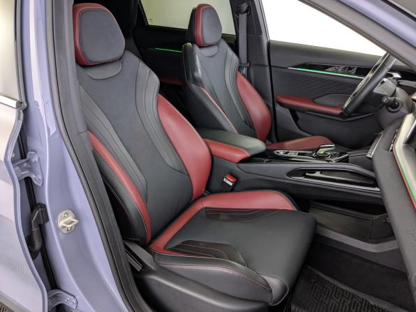 Geely Coolray I Рестайлинг с пробегом 2024 года, цена 2 150 000 рублей, 31881 км, внедорожник, Автокод Объявления