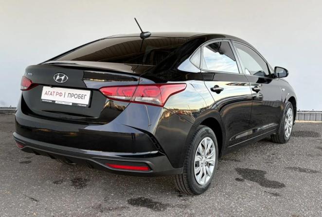 Hyundai Solaris II с пробегом 2020 года, цена 1 420 000 рублей, 73827 км, седан, Автокод Объявления