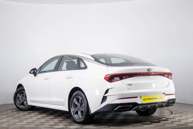 Kia K5 III с пробегом 2021 года, цена 1 799 000 рублей, 193000 км, седан, Автокод Объявления