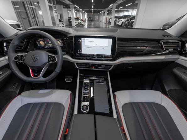 Volkswagen Teramont I Рестайлинг (China Market) с пробегом 2025 года, цена 5 470 000 рублей, 12 км, внедорожник, Автокод Объявления